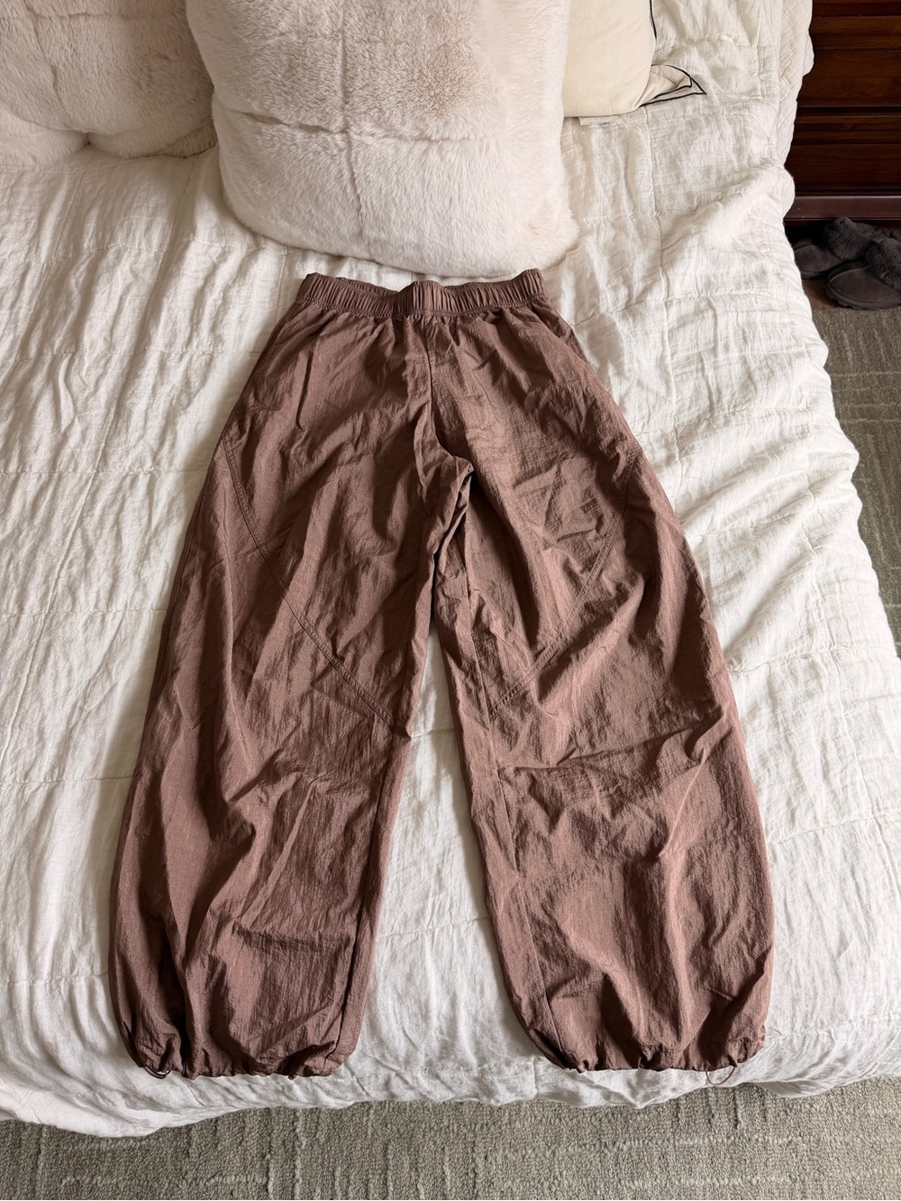 Athleta Lunar Sheen Utility Mid Rise Pant
